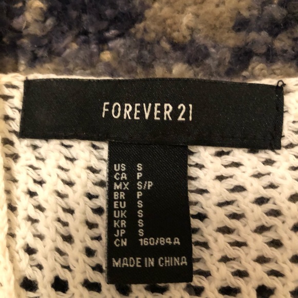 Forever 21 Crochet Bralette Crop Top - Picture 5 of 6